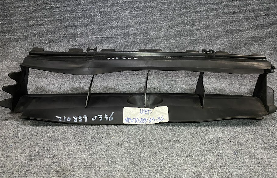 Mercedes-Benz Intercooler Shroud Air Guide Baffle - A 210 889 03 36 - Fits MBZ