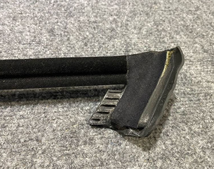 Mercedes-Benz Window Channel - A 126 670 01 38 - Fits MBZ 560SEC, 500SEC 84-91