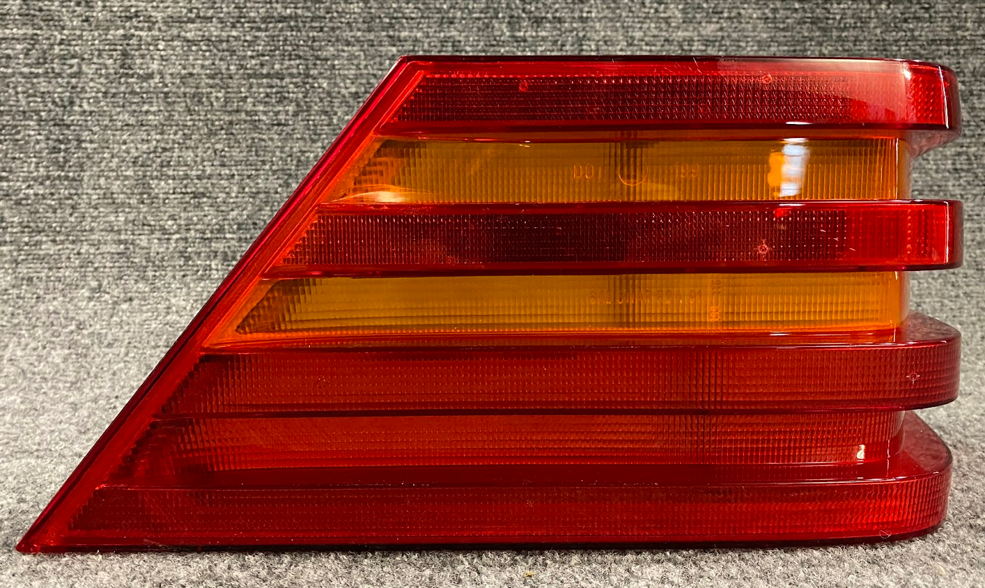 Right Tail Light Lens - 1120240 / 1408200666 - Fits Mercedes-Benz S-Class 92-94