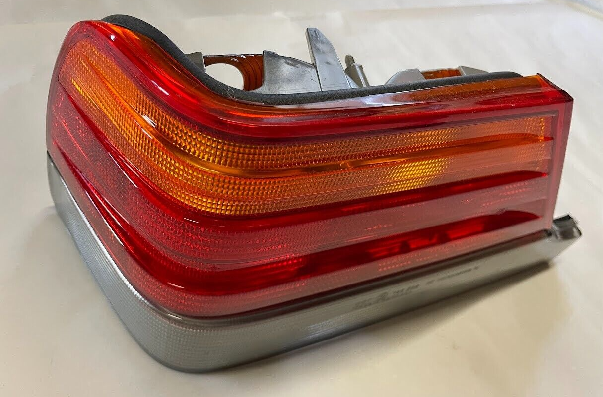ULO LH Tail Light Lens - 5693-03 / 140-820-61-66 - For Mercedes-Benz S420 & More