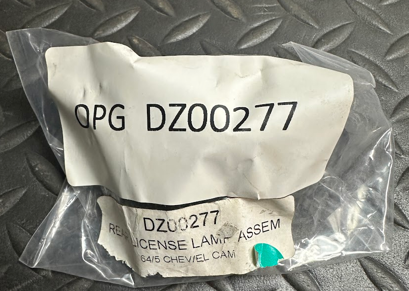Rear License Plate Lamp Assy - OPG DZ00277 - For Chevy Chevelle & El Camino