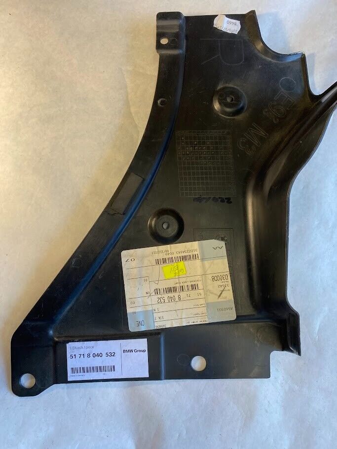 BMW Rear RH Lower Covering - 51-71-8-040-532 - For BMW M3 (2008-2013)