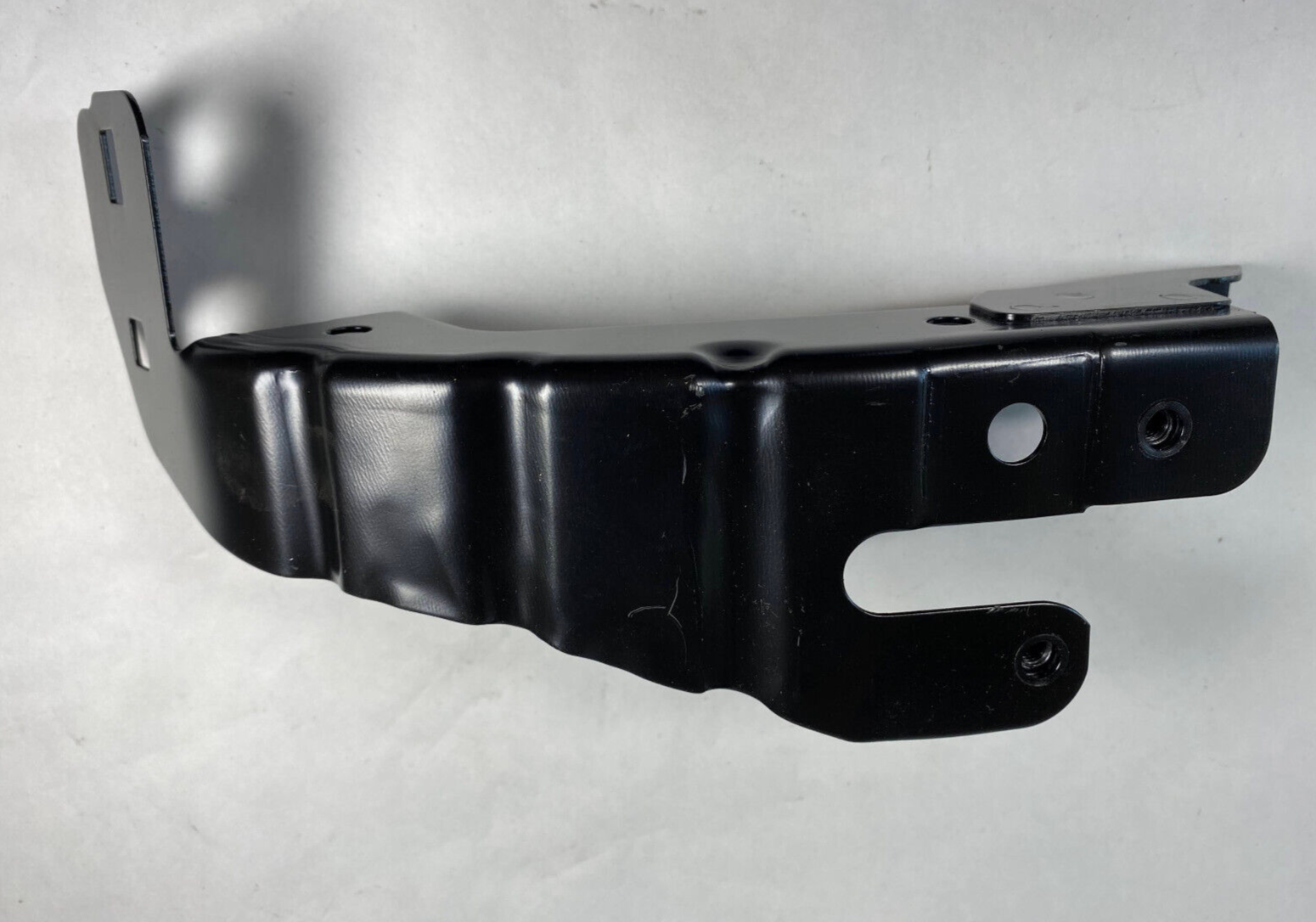 Mercedes-Benz RH Lamp Unit to Frame Bracket - 219-620-02-14 - For MBZ CLS550