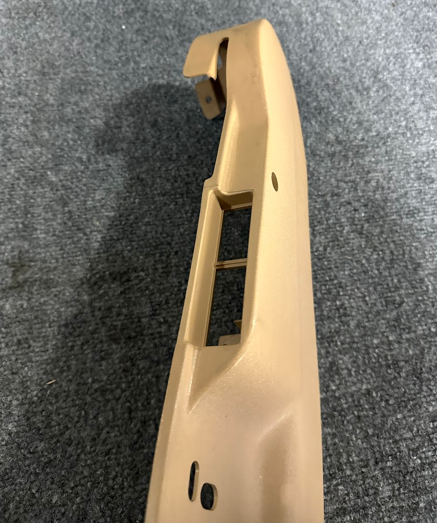BMW Outer Left Covering - 52-10-1-950-411 - Fits BMW 5 & 7 Series 1987-1995