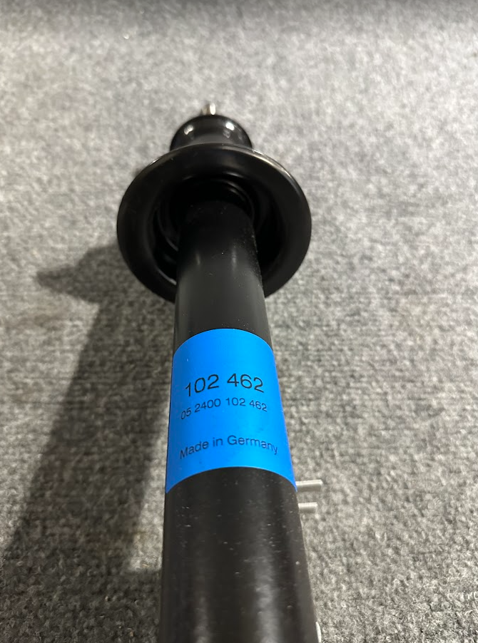 Sachs Shock Absorber - 102 462 / 37-12-1-137-676 -Fits BMW 525i, 525iT & 535i