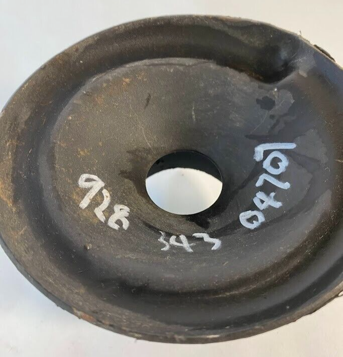Front Upper Strut Mount - 928-343-047-07 - For Porsche 928 (1984-1995)