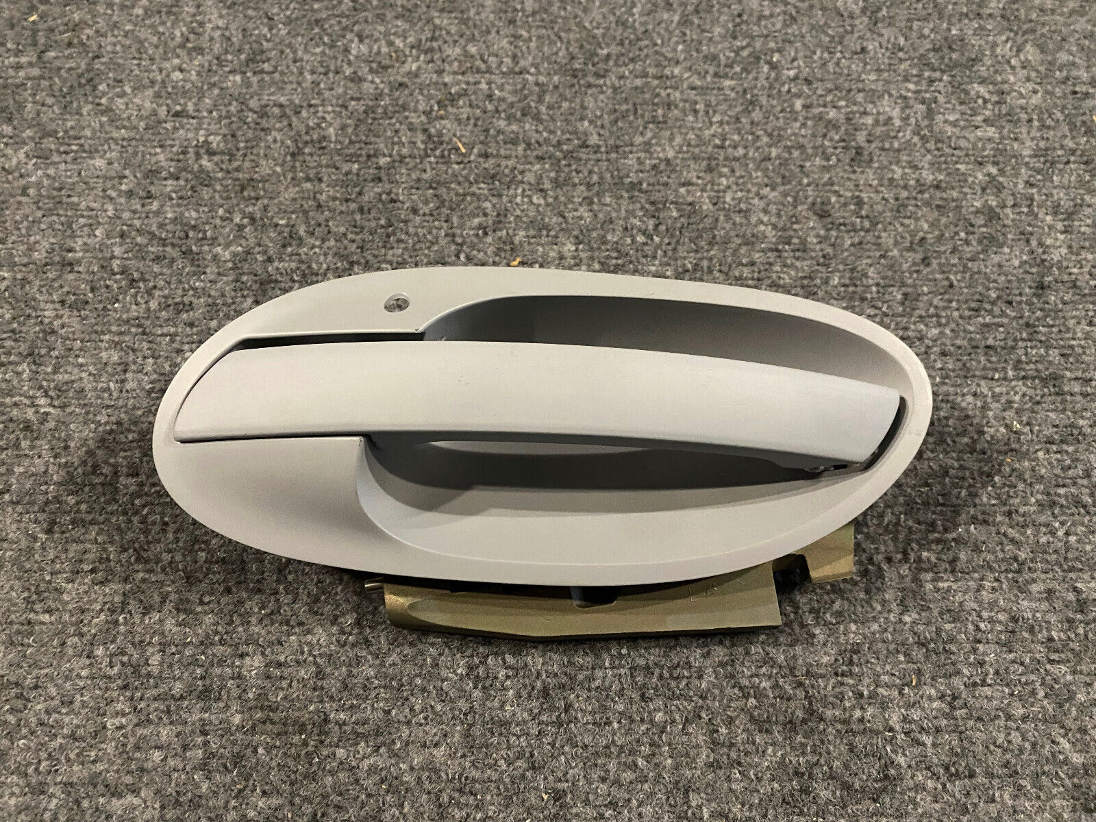 BMW Left Door Handle - 51-21-7-159-239 - Fits BMW 745i / 745Li & Others