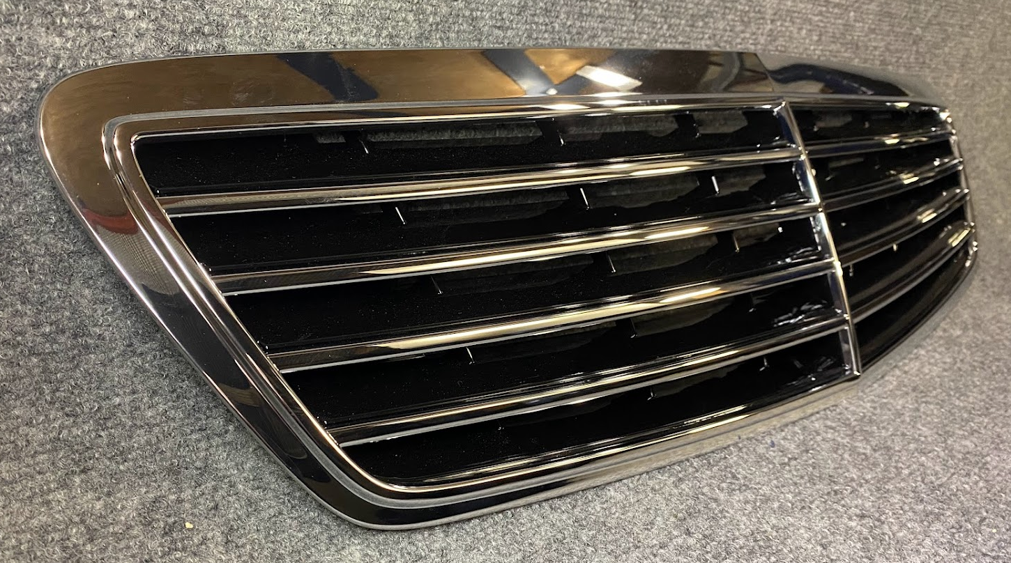 Mercedes-Benz Front Grille Assy - 220-880-03-83-9040 - MBZ S430, S500 & More