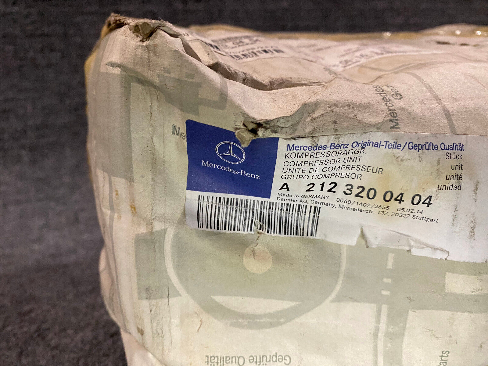 Mercedes-Benz Air Susp Compressor Unit - A 212-320-04-04 -Fits MBZ E250 & Others