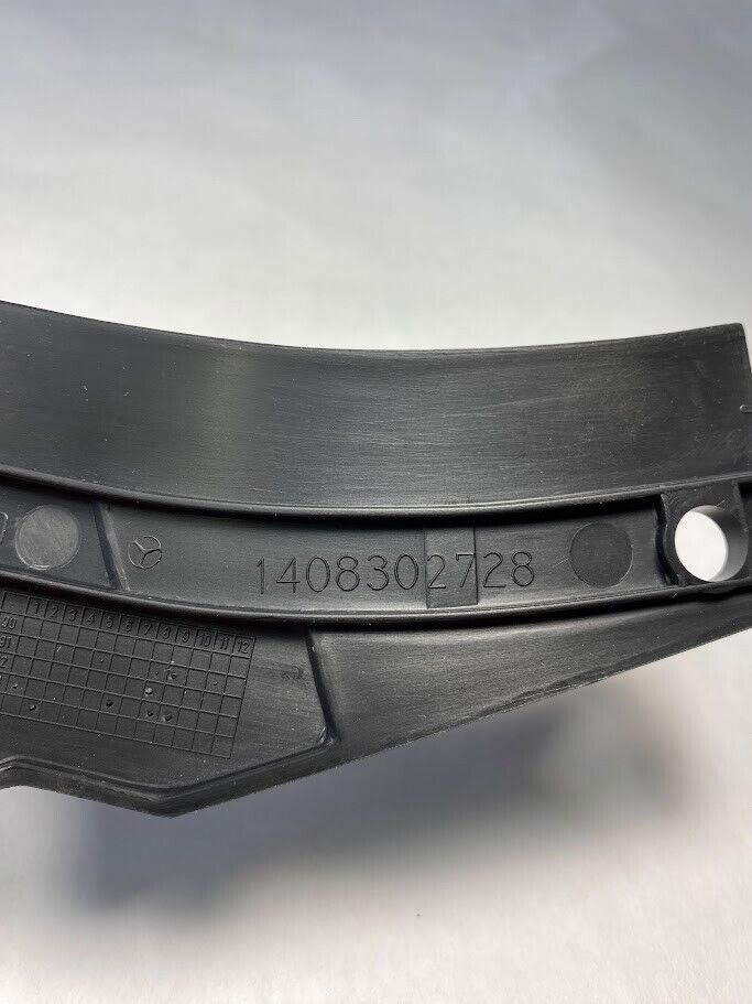 Mercedes-Benz Windscreen Wiper Linkage Water Baffle - 140-830-27-28 - For W140