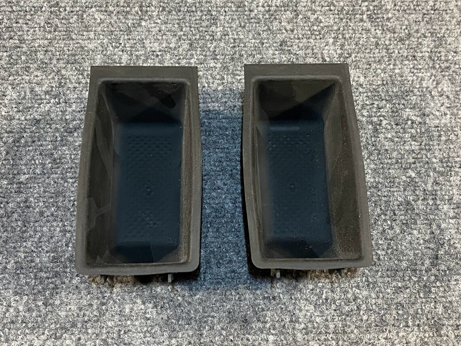 BMW Front Storing Partition (1) - 51168119624 -Fits BMW 318i, 325is, M3 & Others