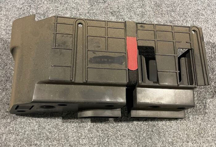 Mercedes-Benz Lifting Jack Bracket - 2118900314 - Fits MBZ E350 / E320 & Others