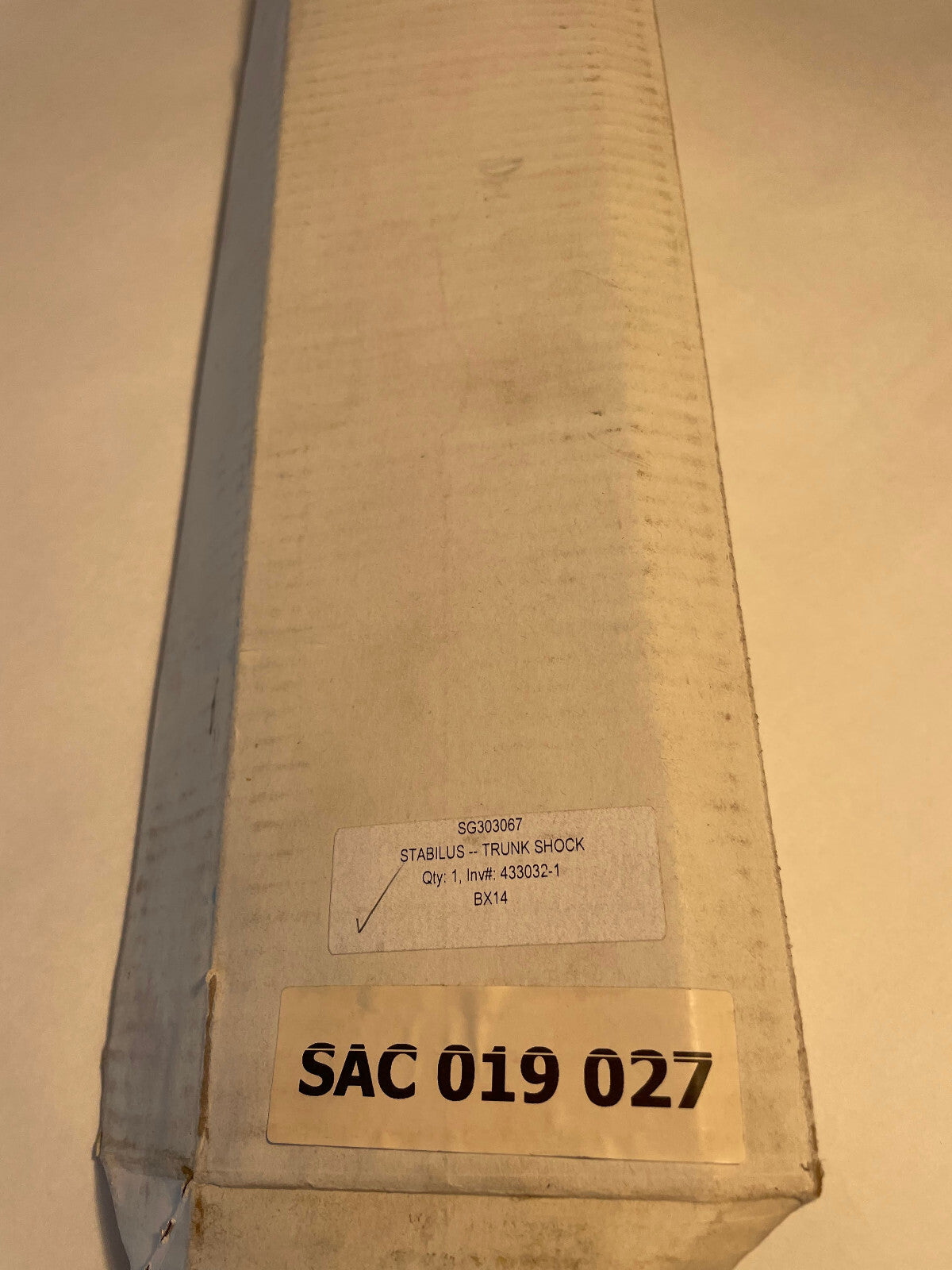 Stabilus LH Tailgate Lift Support - SG303067 - For MBZ ML320 / ML500 & Others