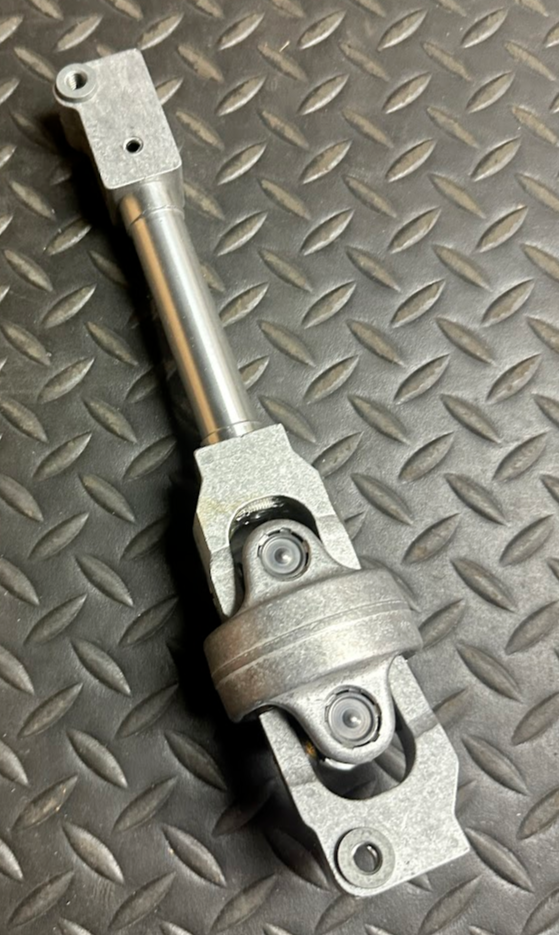 BMW Steering Shaft & Joint - 32-30-6-762-147 - For BMW X5 2000-2003