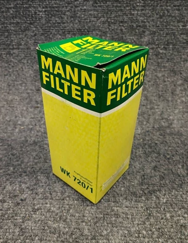 Mann-Filter Fuel Filter - WK 720/1 / 002 477 61 01 - Fits MBZ S600 & More