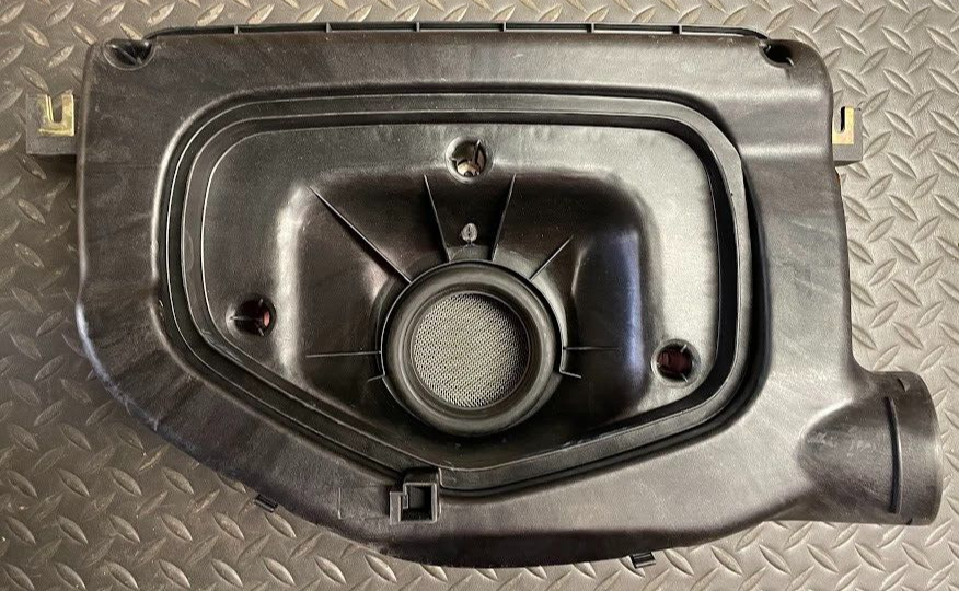 Mercedes-Benz Air Cleaner Box - 016-094-89-02 - For MBZ S-Class 1991-1998