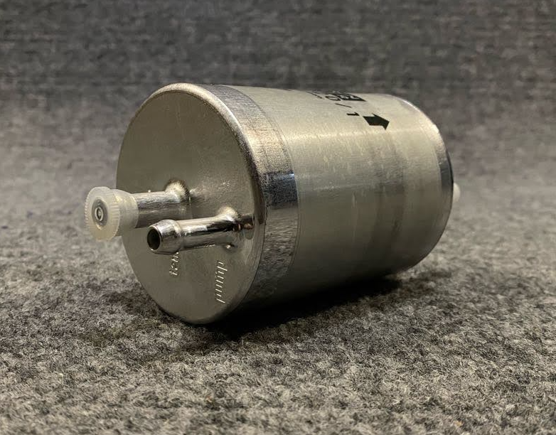 Mann-Filter Fuel Filter - WK 720/1 / 002 477 61 01 - Fits MBZ S600 & More