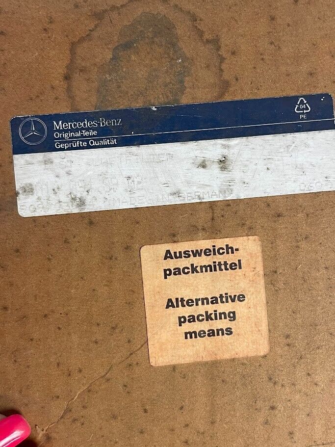Mercedes-Benz Air Cleaner Box - 016-094-89-02 - For MBZ S-Class 1991-1998