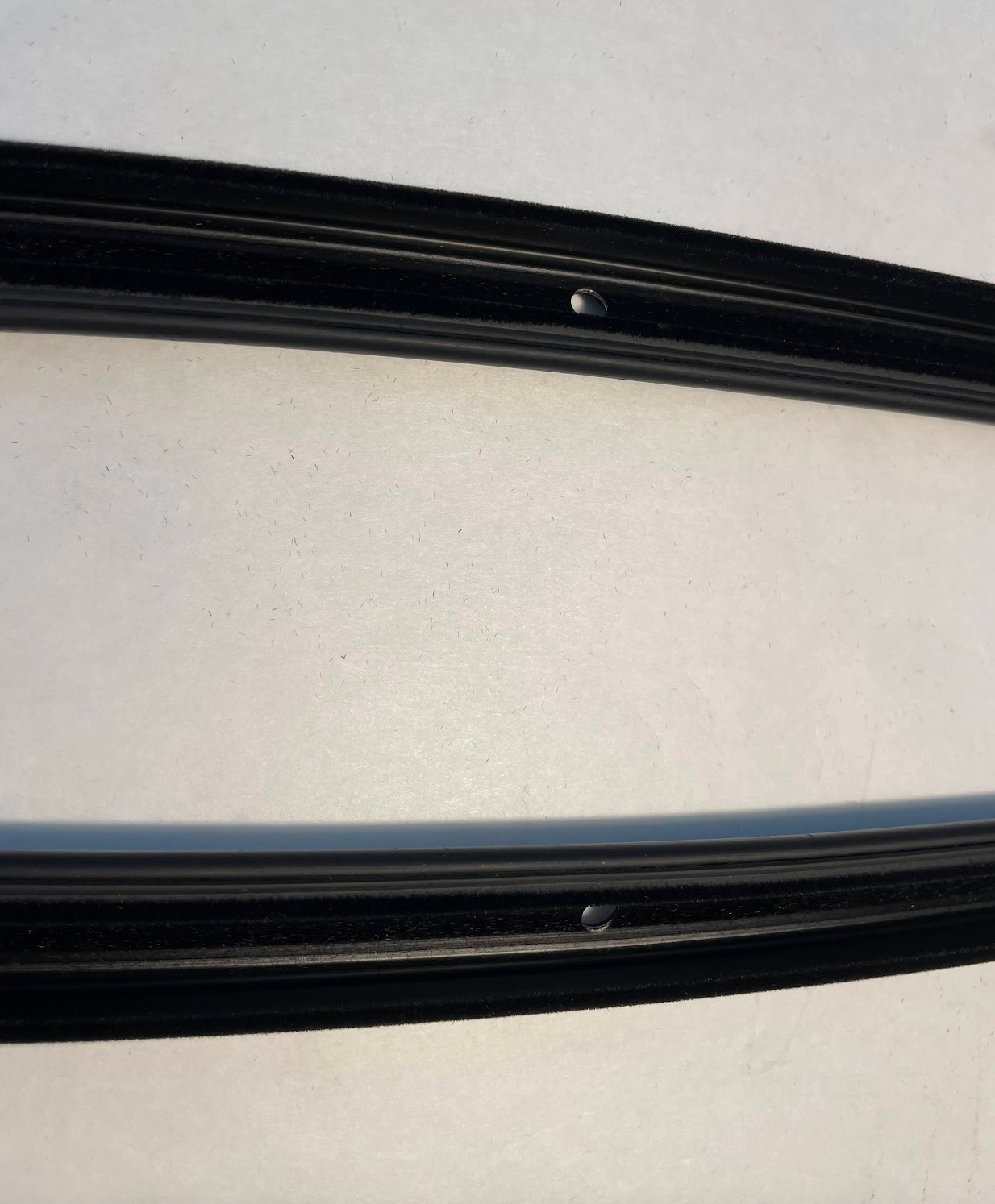 Rear Inner Window Felts (2pcs) - Original Bead - For Pontiac GTO Hardtop 1970-72