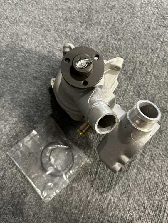 Graf Water Pump - PA584 / 104-200-30-01 - Fits MBZ S320 & 300 SE 1992-96