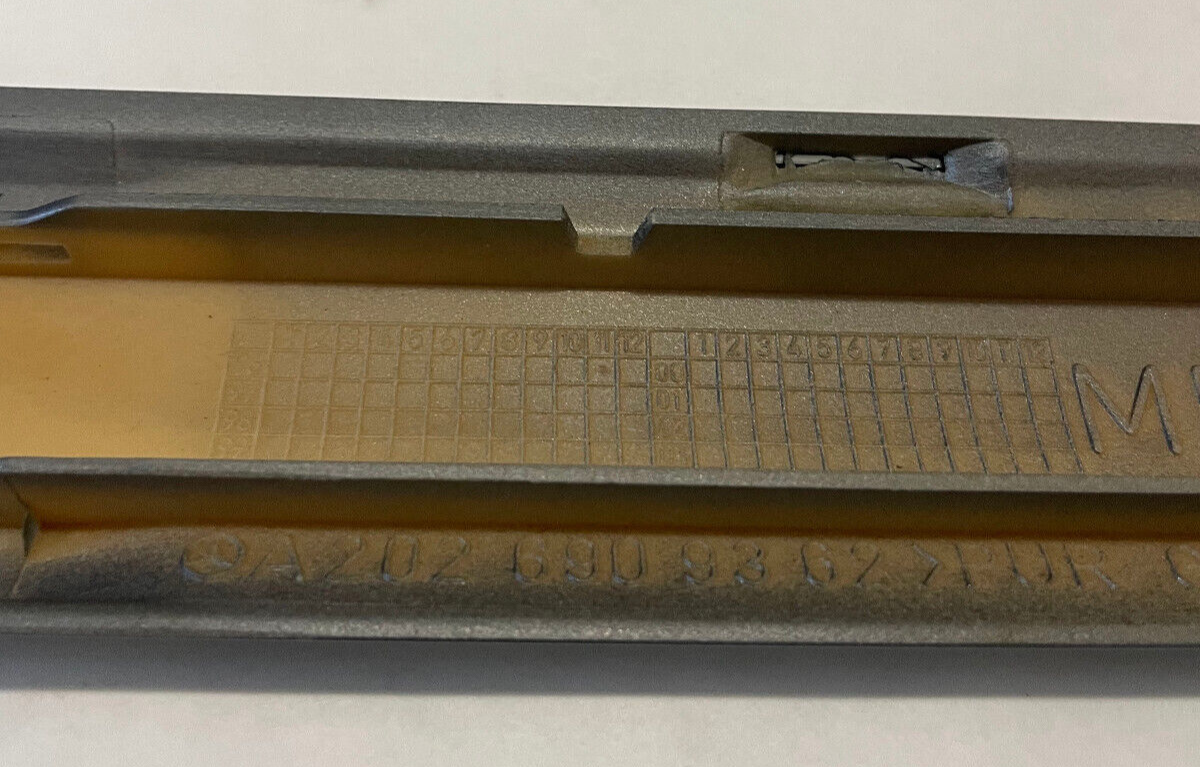 Mercedes-Benz Front LH Door Center Trim - 202-690-93-62 - For MBZ C280 & C230