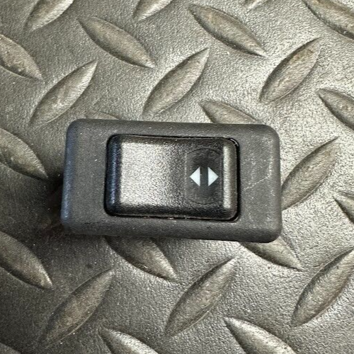 Electric Window Up/Down Switch - 447-959-515-B / 03-8326-30 -For Audi & VW 82-91