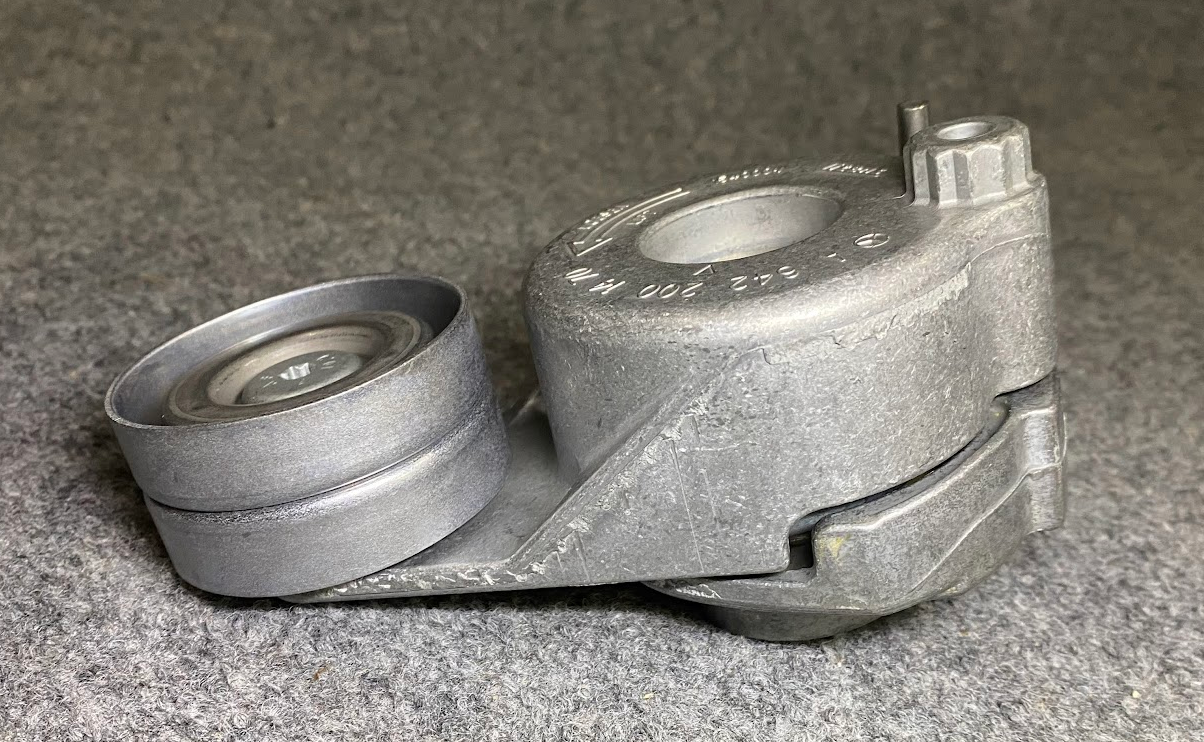 Mercedes-Benz Serpentine Belt Tensioner Assy - 642 200 14 70 For MBZ R320 & More