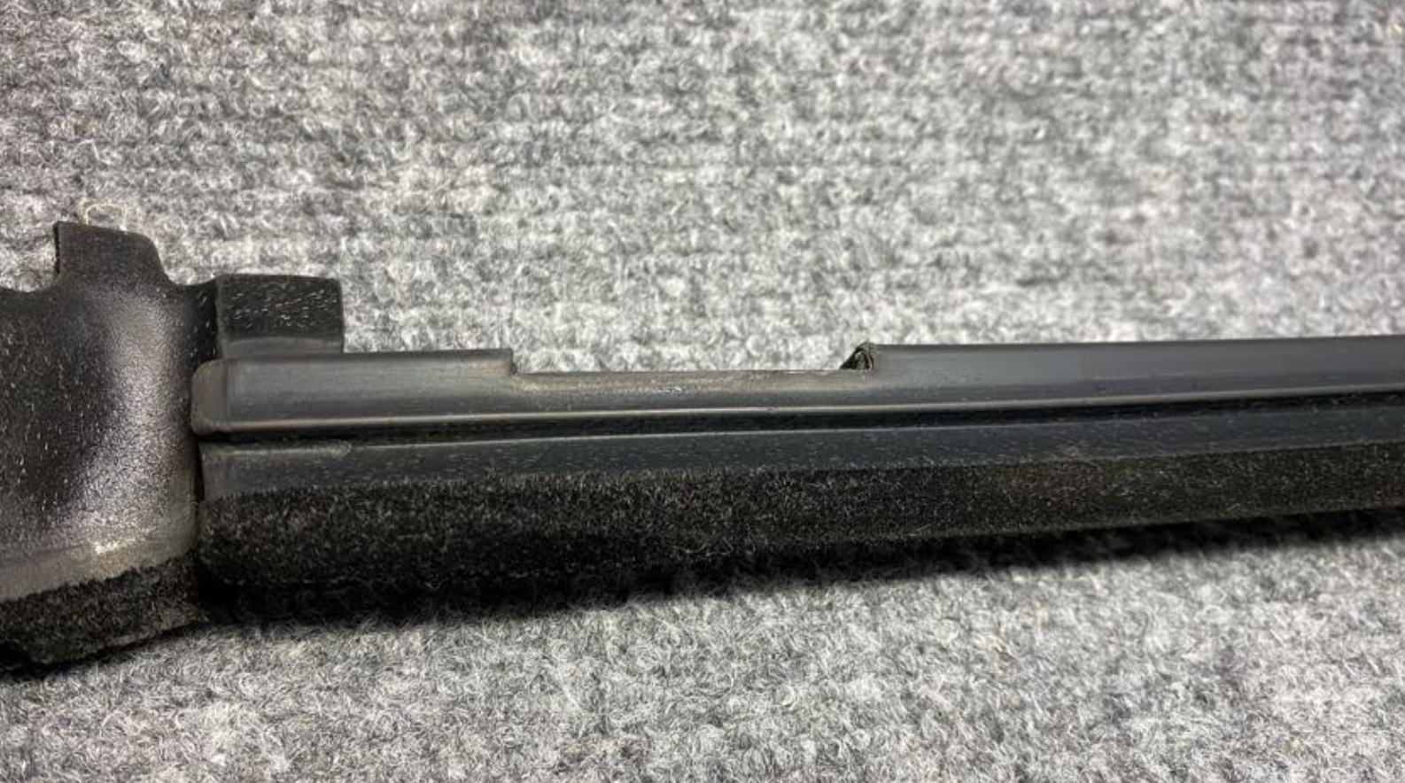 Mercedes-Benz RH Window Guide Rail - A 140 720 08 24 - Fits MBZ CL500 & More