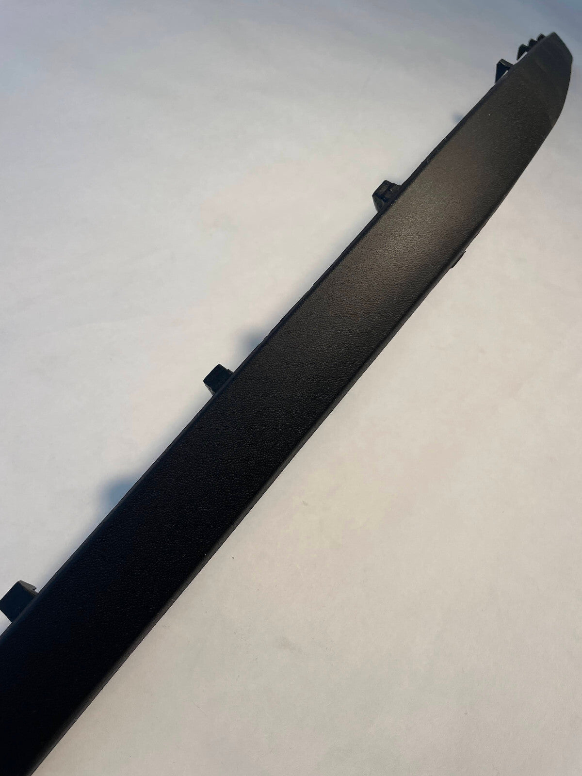 ZGL Front Bumper RH Covering Molding - 51-11-8-226-562 - For BMW 540i & 528i