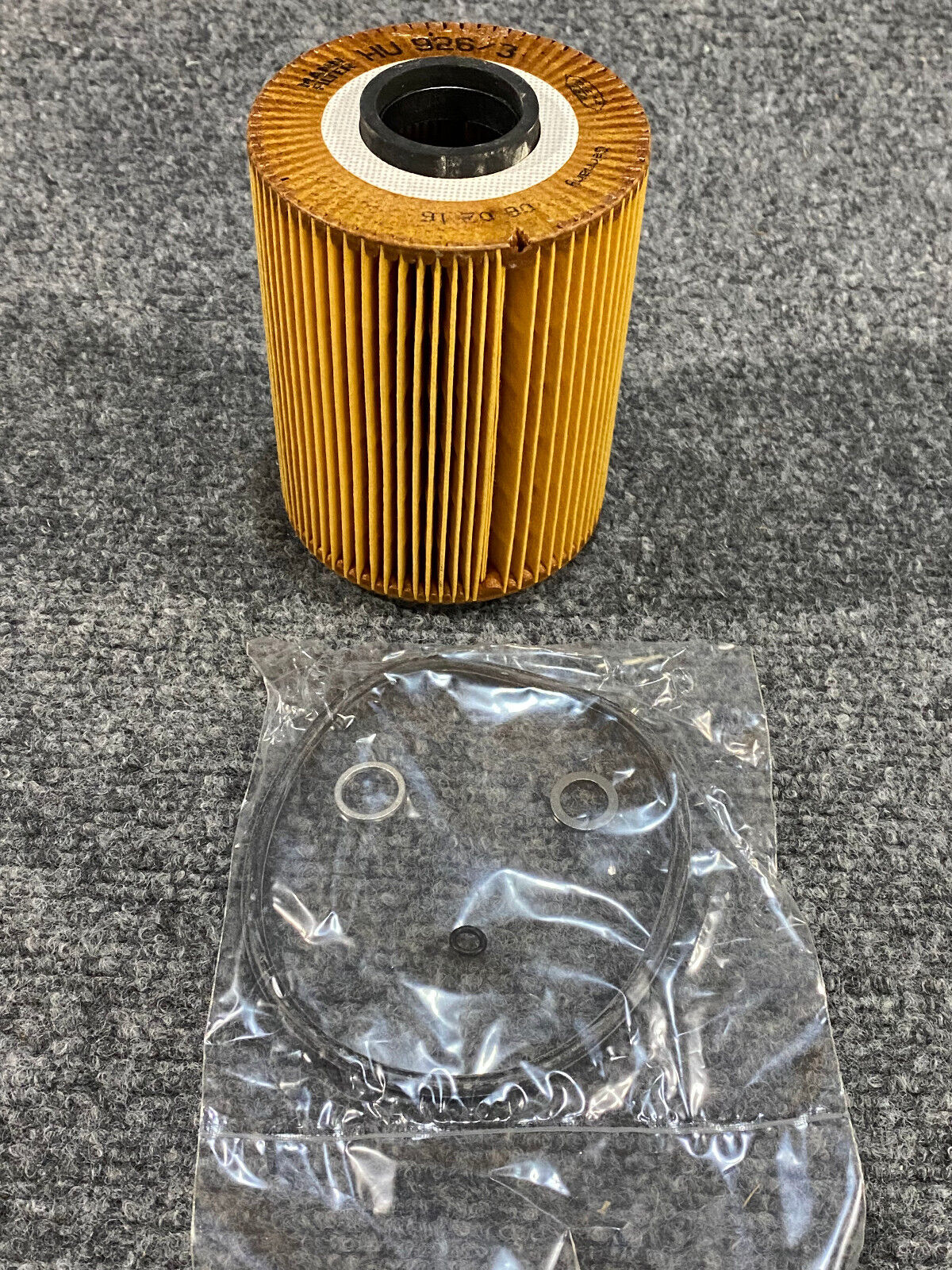 Mann Oil Filter - HU926/3X - Fits BMW 325i 7 325is / 525i & 525iT