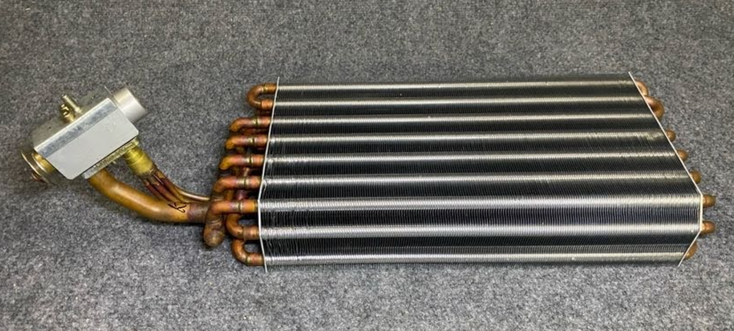 SEASONAIR Evaporator Core - 129 RDH / 129-830-55-58 - For Mercedes R129 SL Class