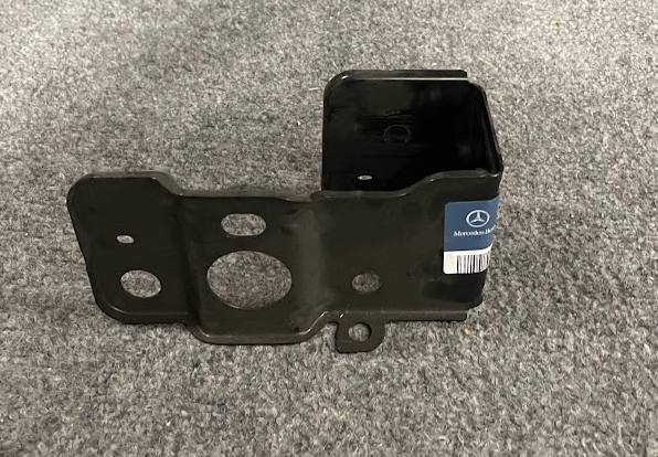 Mercedes-Benz Frame Side Member Bracket - A 204 620 04 14 - For MBZ E350 & More