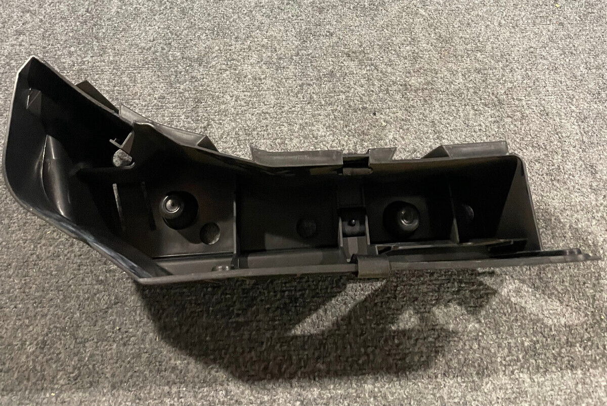 Mercedes-Benz Lifting Jack Bracket - 2118900314 - Fits MBZ E350 / E320 & Others