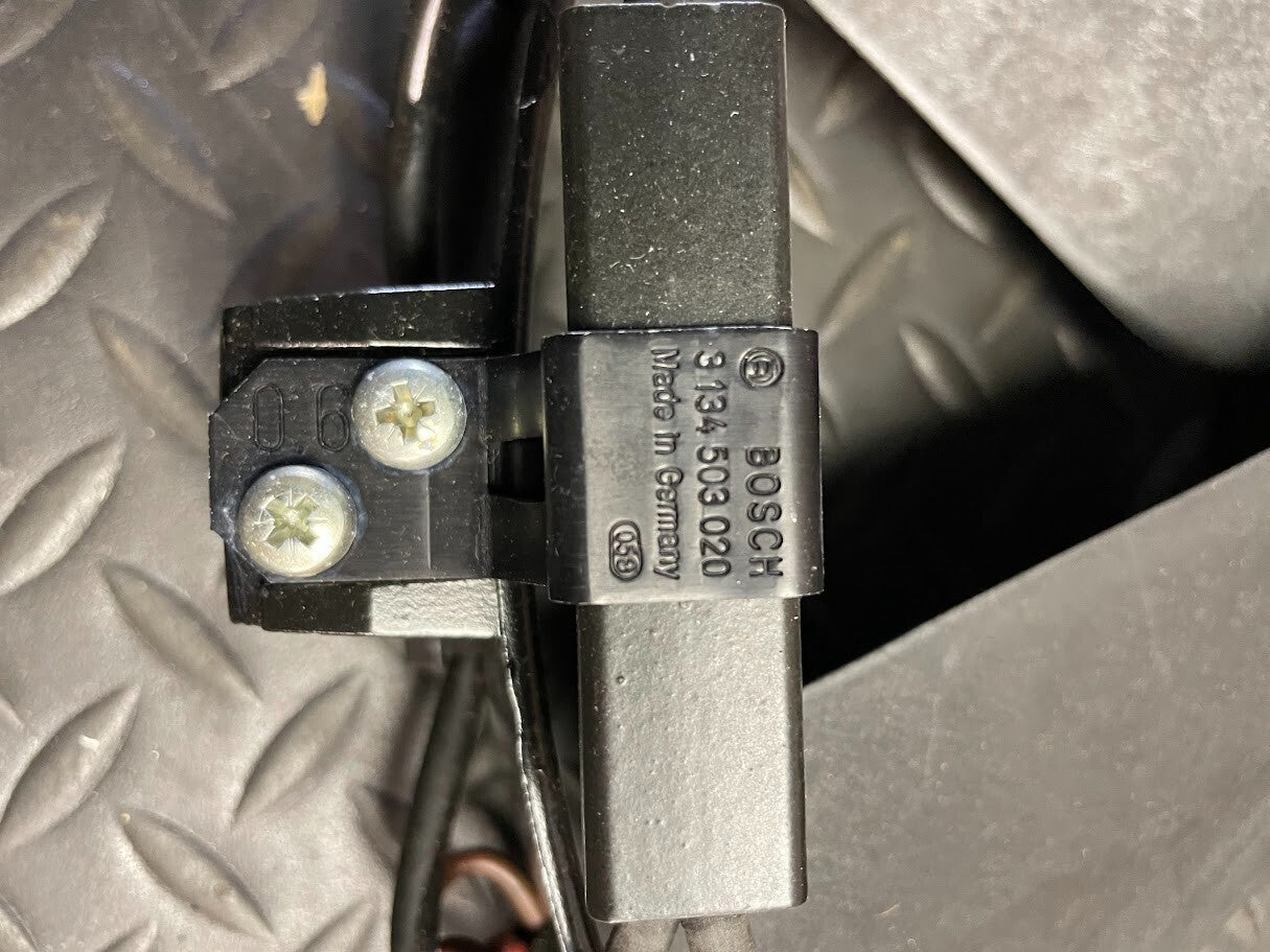 Bosch Eng. Cooling Fan Motor - 0 130 703 206 / 17401373176 - For BMW 318i & More