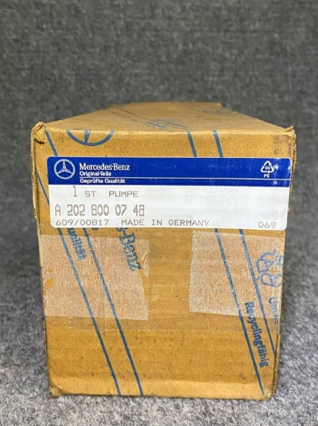 Mercedes-Benz Vacuum Pump - A 202 800 07 48 - MBZ C230, C280, C43AMG & C36AMG