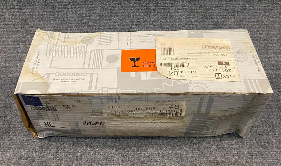 Mercedes-Benz RH Tail Light Lens - 115 826 14 56 - Fits MBZ 220,220d 230,250,280