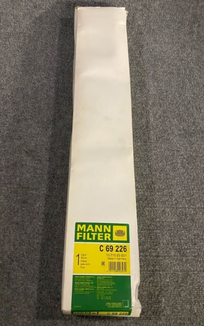 Mann Filter Air Filter - C 69 226 / 970.110.220.01 - Fits Porsche Panamera