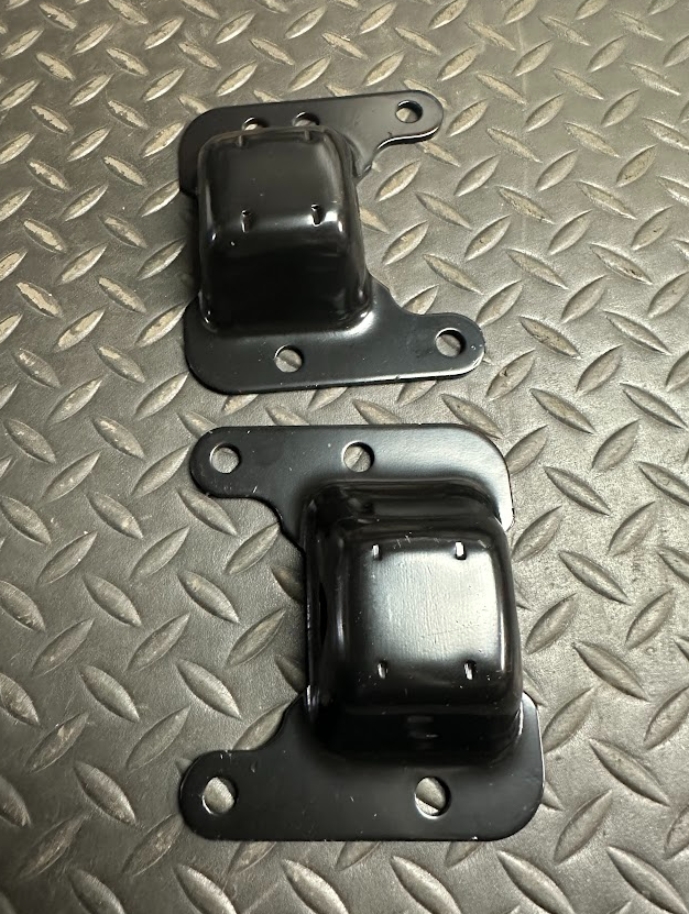 Classic Headquarters Engine Frame Mounts - W-995 -For Chevy Chevelle & El Camino
