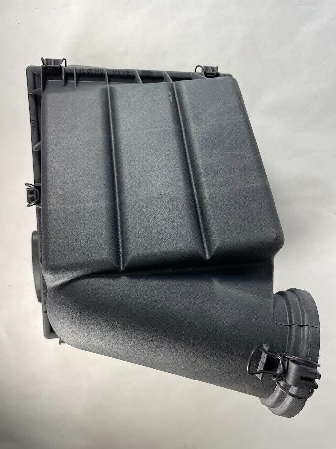 Mercedes-Benz Air Cleaner Assy -163-505-01-60 -For MBZ ML350 & ML320 (1998-2005)