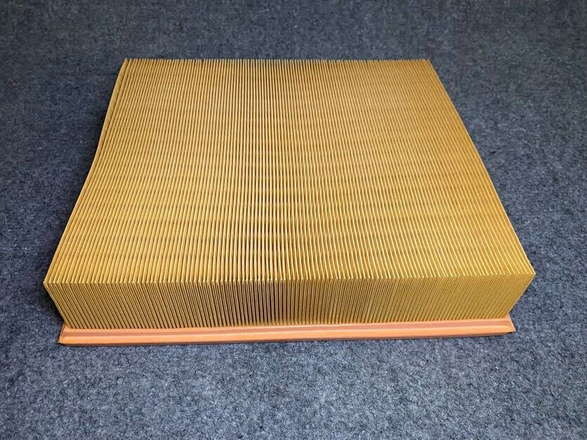 MANN Air Filter - C32338 - For Mercedes-Benz Sprinter & Volkswagen LT