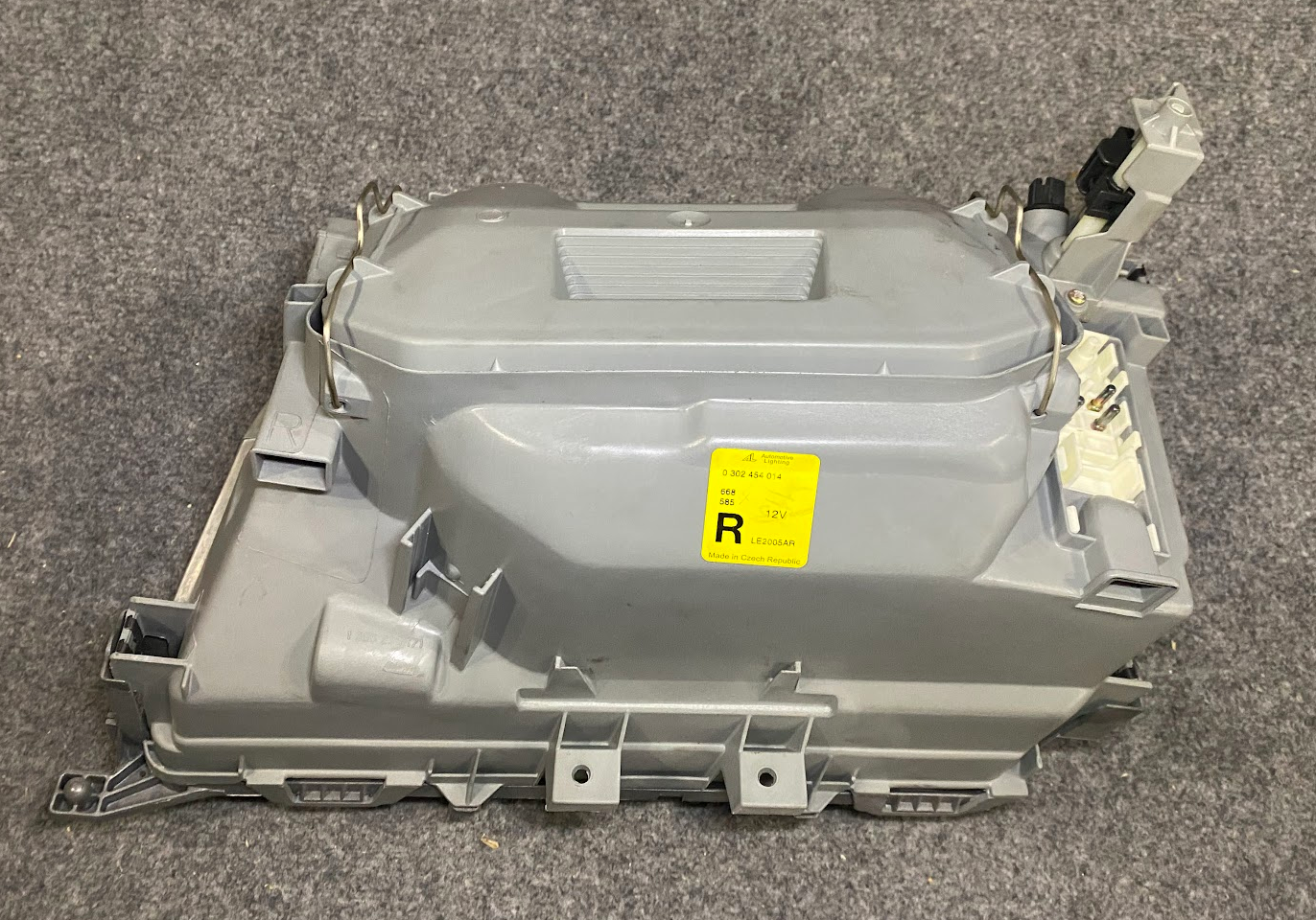 Bosch Front RH Headlight Assy - 0 302 454 014-391 - For Mercedes W140 1992-1994