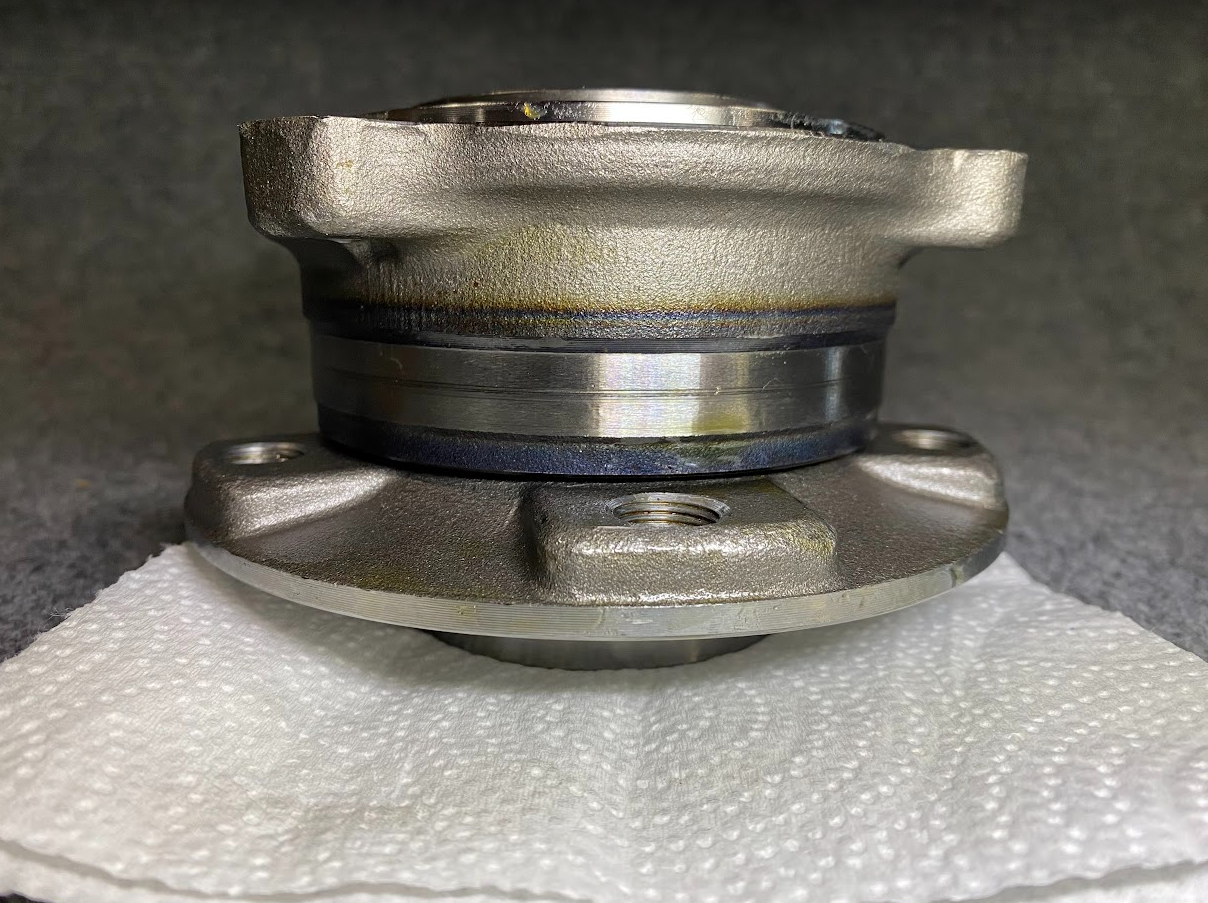 Optimal Front Wheel Bearing Kit - 501701 / 31-20-6-779-735 - Fits BMW X5 & X6