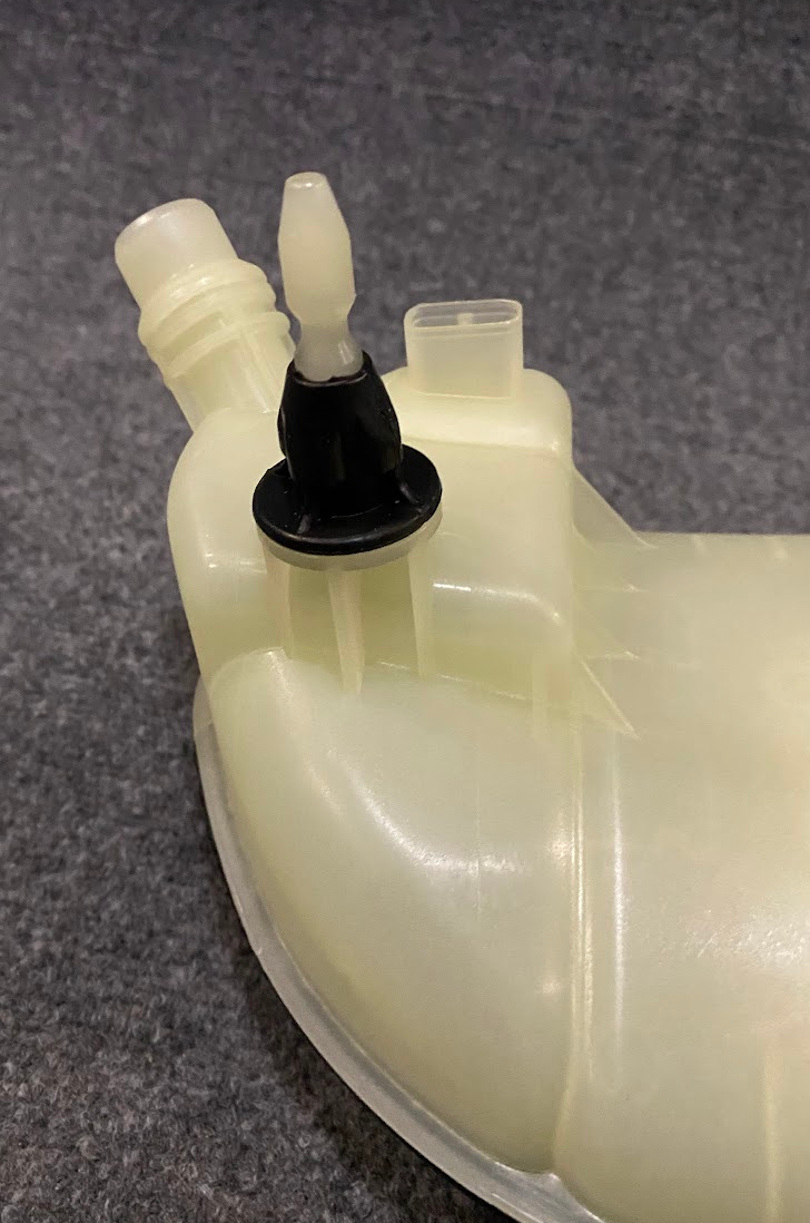 Vaico Engine Coolant Reservoir - V30-2745 / 246-500-00-49 - Fits MBZ B250 & More