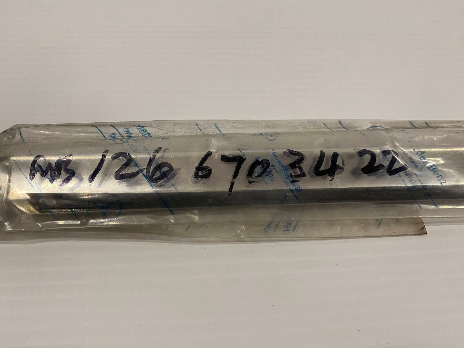 Mercedes-Benz Windshield Reveal Molding - 1266703422 - For MBZ 500SEC & 560SEC