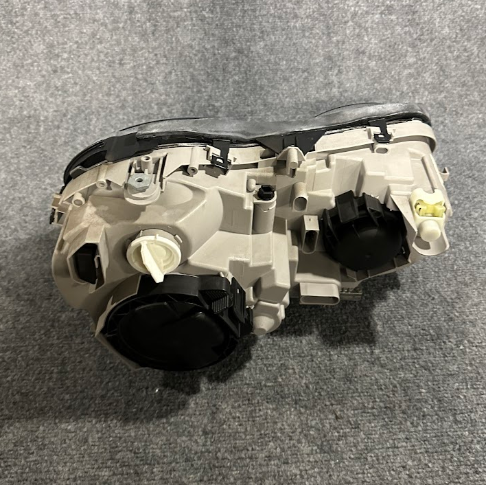 Automotive Lighting Left Headlight Assy - DB215-820-21-61 - Fits MBZ CL-Class