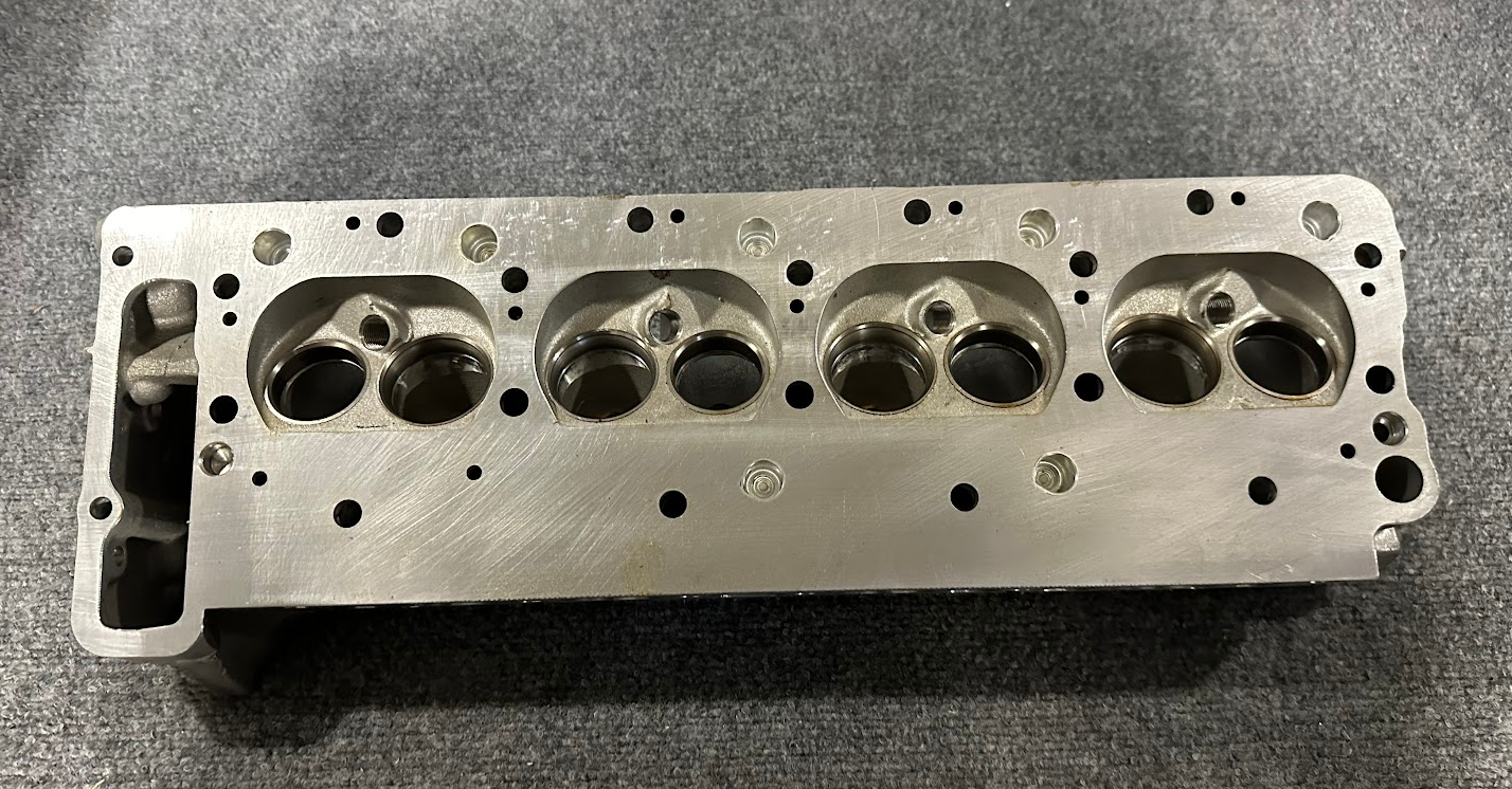 Mercedes-Benz Cylinder Head - A 117 010 31 41 - Fits MBZ 500SL & 500SEL