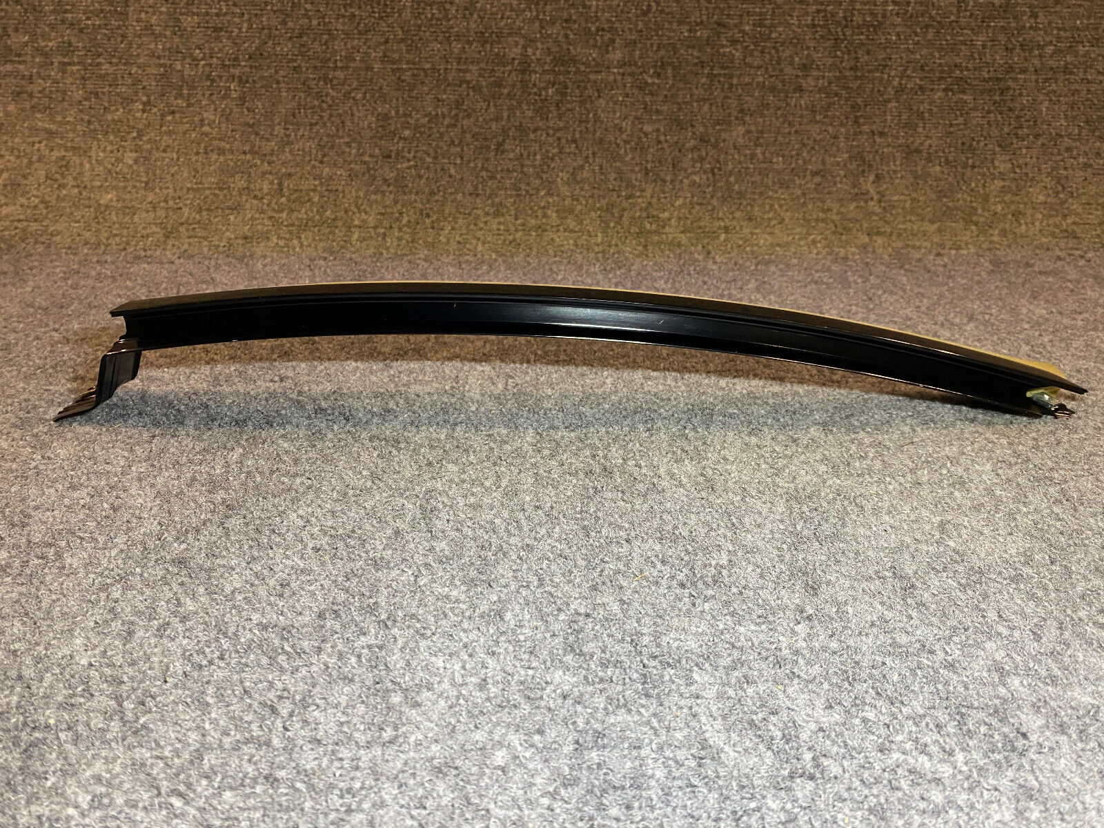 Mercedes-Benz Right Door Window Division Bar -A1407301419- Fits MB 300SD & More