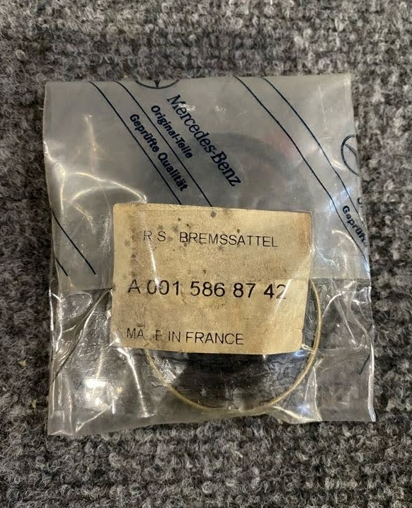 Mercedes-Benz Brake Caliper Repair Kit - A 001 586 87 42 - Fits MBZ 300SE & More