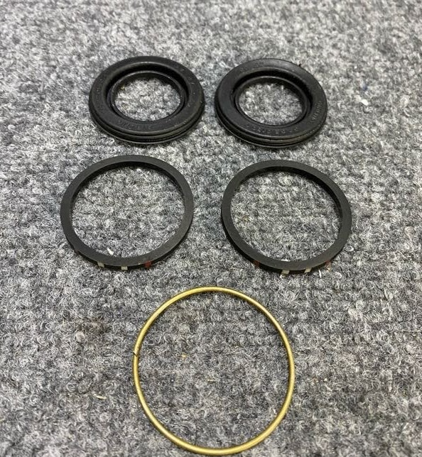 Mercedes-Benz Brake Caliper Repair Kit - A 001 586 87 42 - Fits MBZ 300SE & More