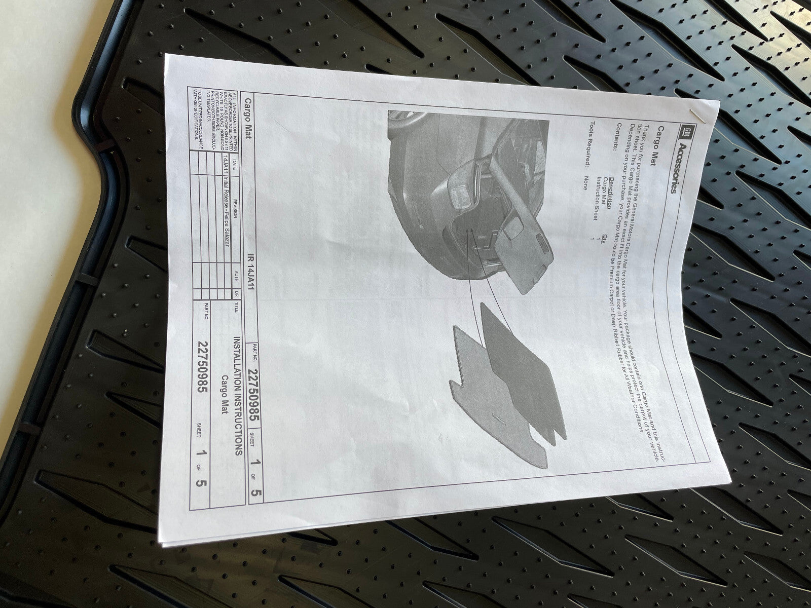 General Motors Cargo Area Mat - 42400139 - For Chevrolet Bolt EV 2017 - 2023